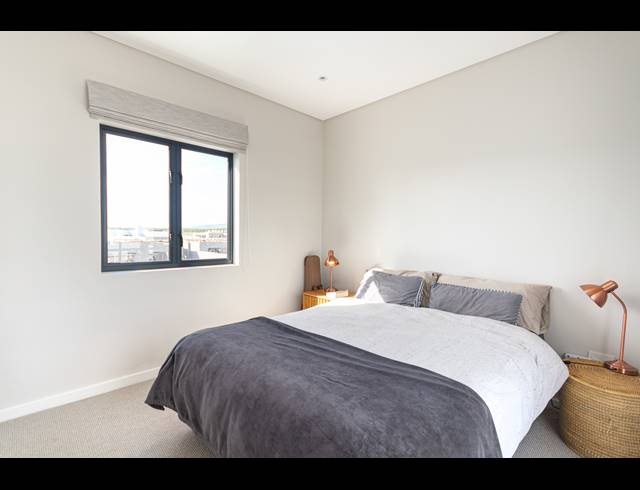 4 BEDROOM FREEHOLD FOR SALE IN SANDOWN